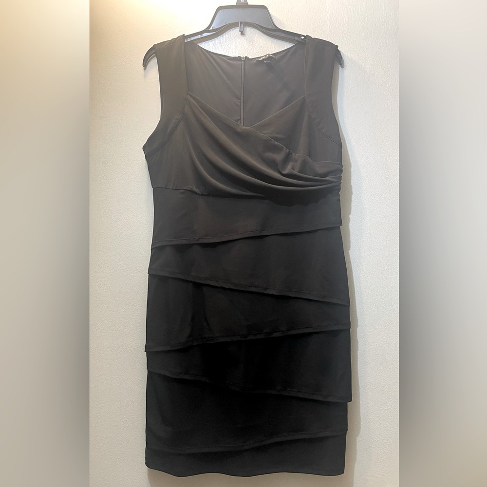 Sami & Jo little black dress‎ Size Large